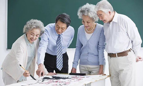 媒体:老年人就业不算劳动者算什么