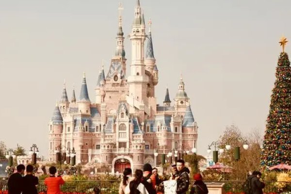 上海迪士尼在哪个区