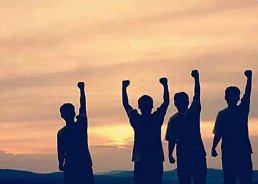 人算是群居动物吗？