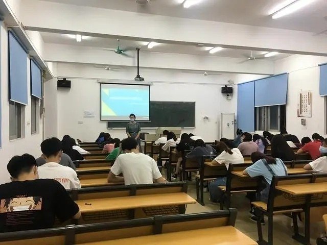 二本大学真的比不上一本大学吗