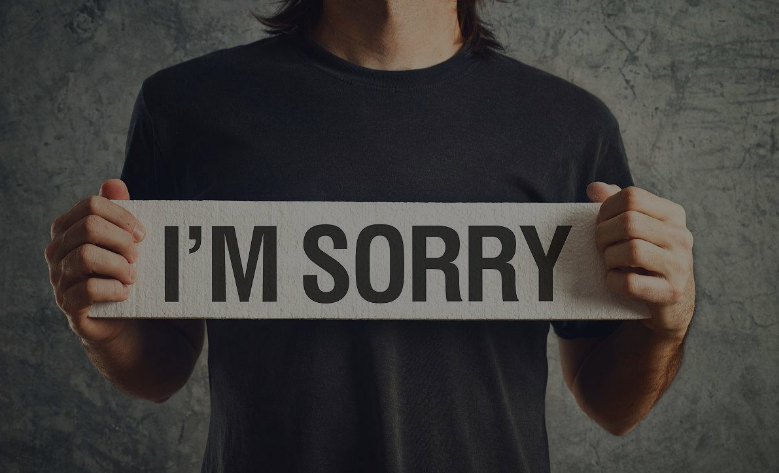 对不起英语应该怎么说？