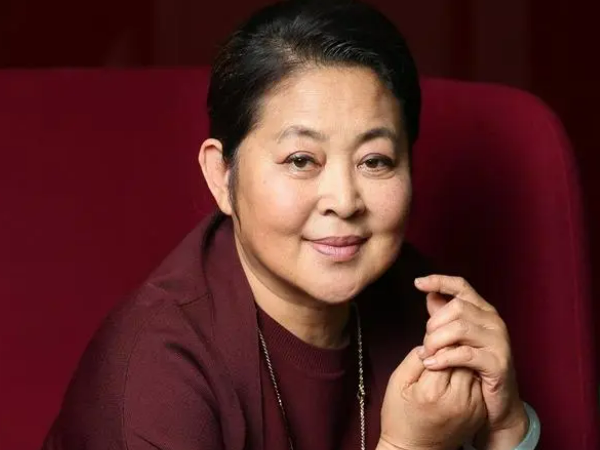 倪萍是否已故2023年了