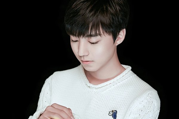 王俊凯第一次使用微博的时间