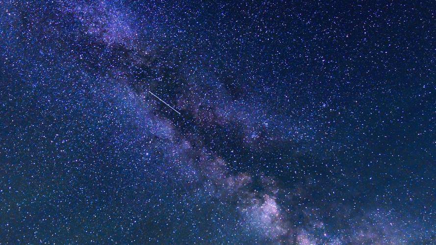 繁星有哪些特点？