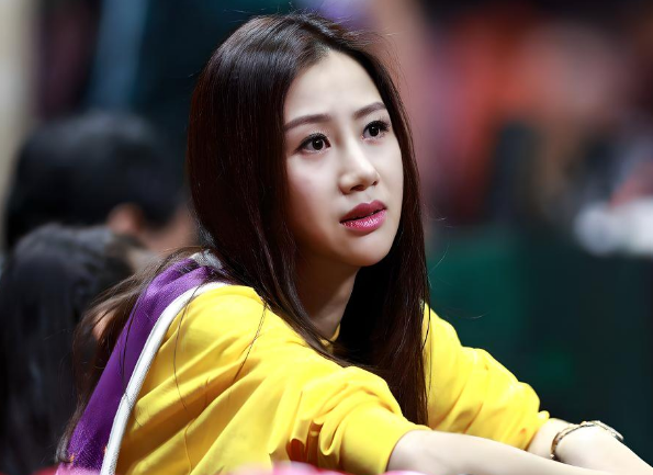 网红陈露个人资料简介