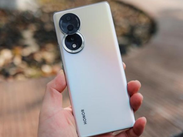 懂行的人买荣耀还是买华为手机