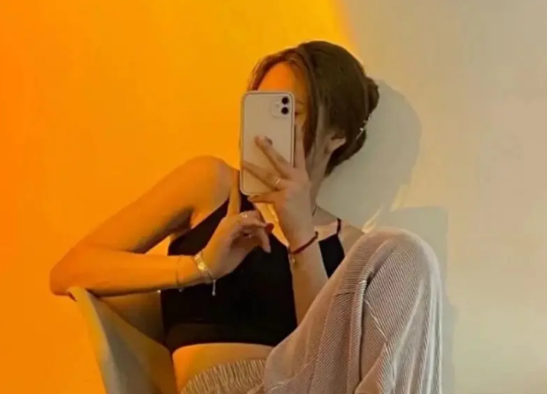 女子佛系清冷网名