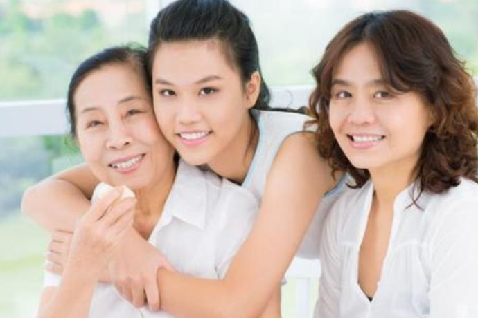 爸的比老公大两倍儿媳妇叫什么？