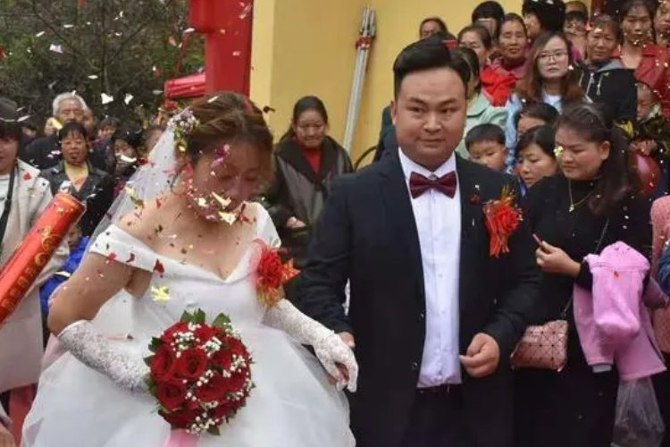 男婚女嫁什么意思