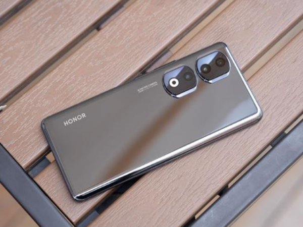 懂行的人买荣耀还是买华为手机