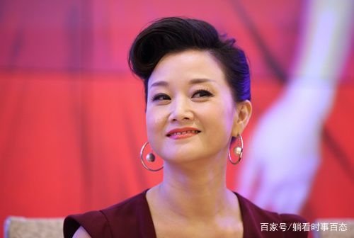 被成龙揩过油的女明星们，你都知道哪些？