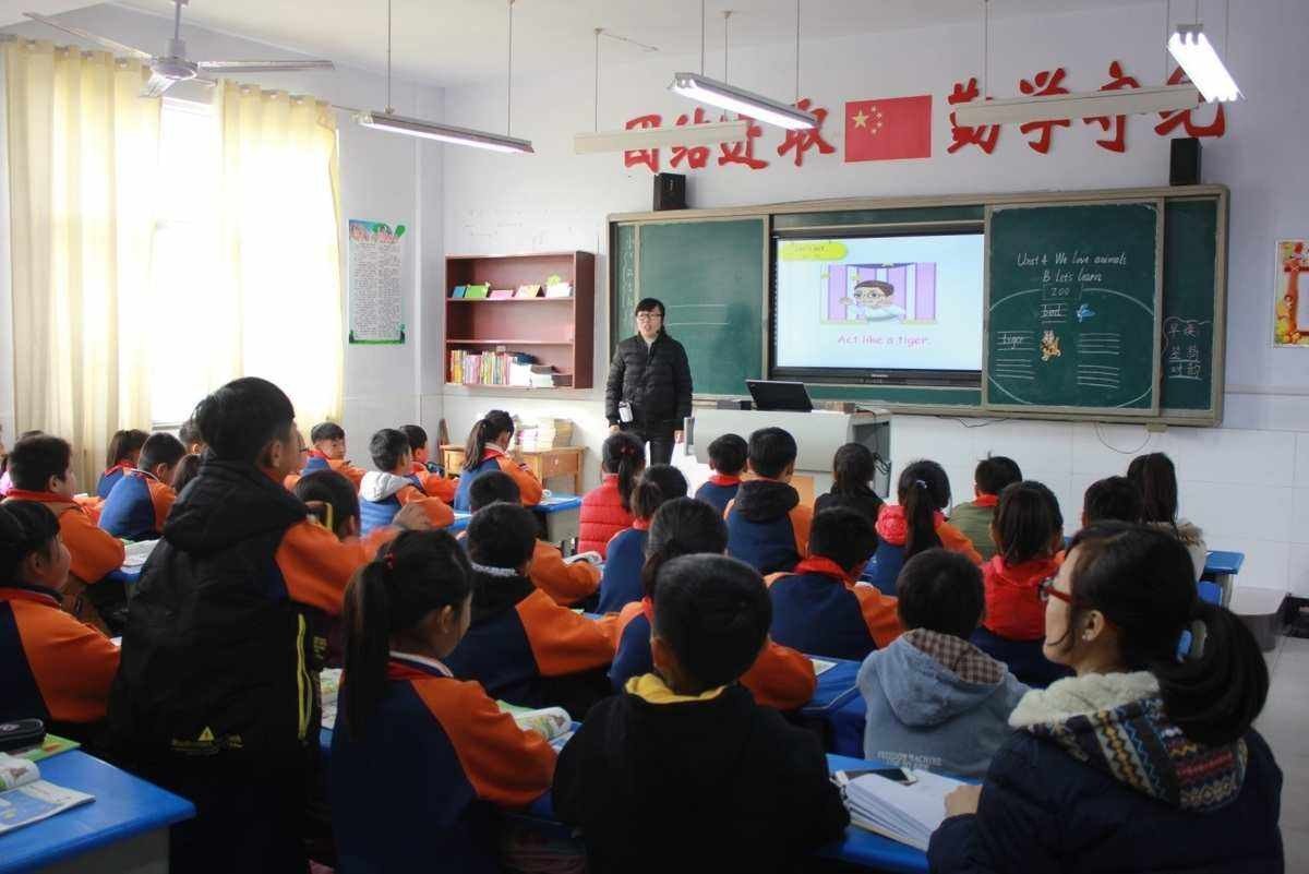 房间用英语怎么读