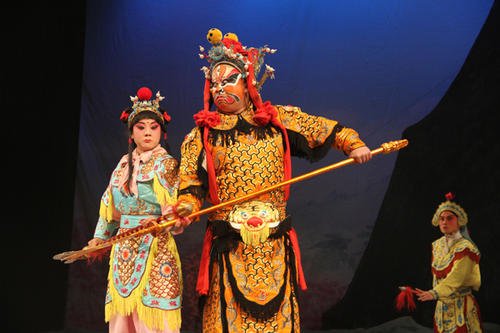 三圣母下凡后被囚华山,三圣母究竟为何下凡?