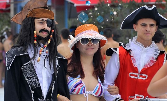 天津海魔方怎么样？水上有哪些娱乐项目？危险吗？