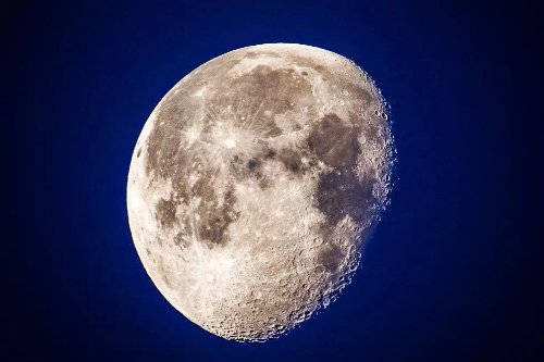 月全食2023什么时候出现