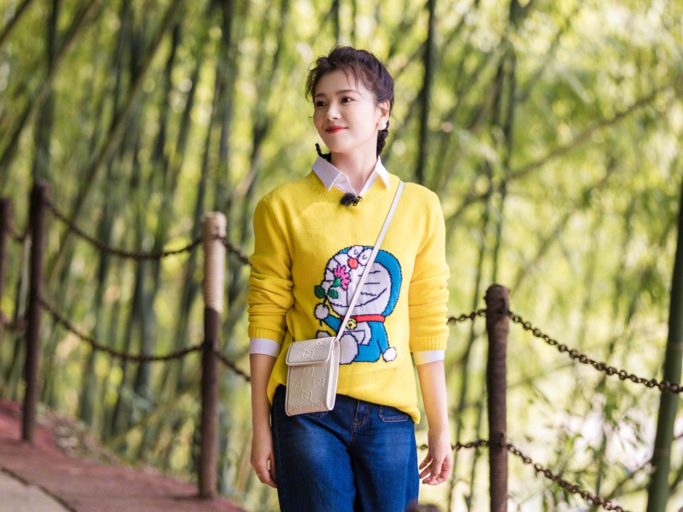 刘涛发文“一朝入伍,终身是兵”,你如何评价她的发文?