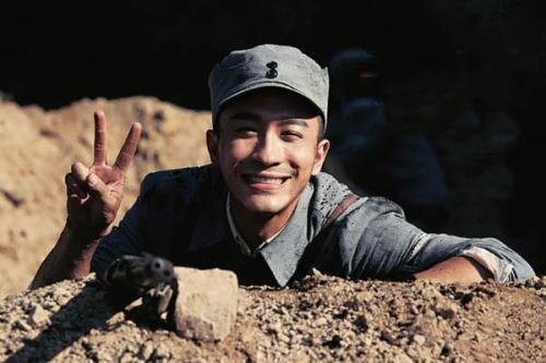 如何评价生死连2？较之第一部有什么优劣？