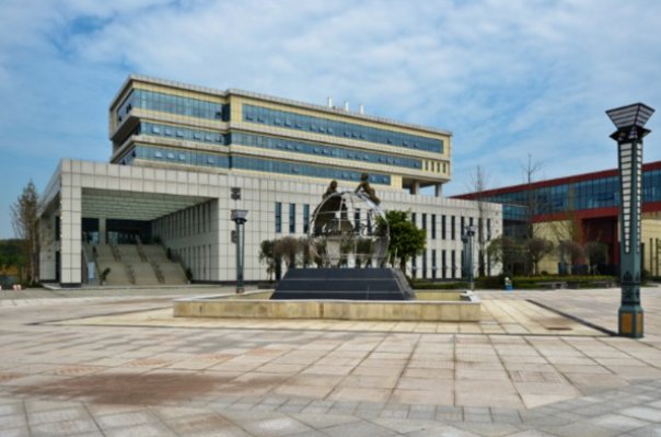 我高一 躺着拍的 大吗有图