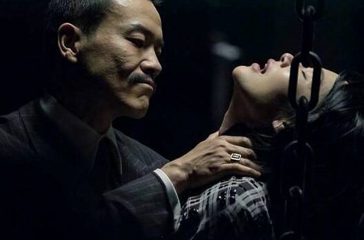 《邪不压正》演员表？