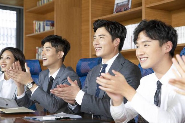 外强中干是什么意思呢