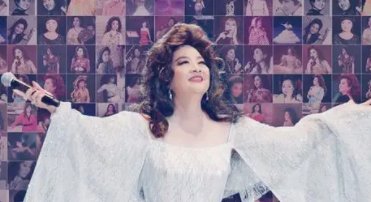 徐小凤和徐来的关系