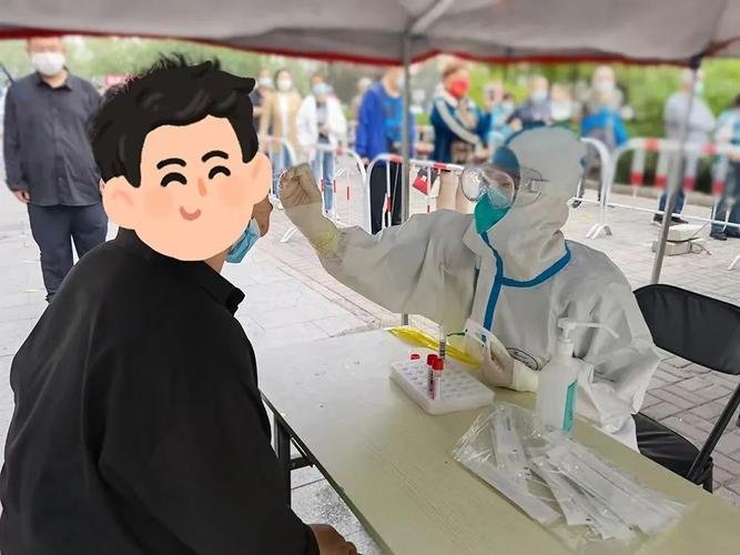 上海累计报告53万感染者，上海现在的疫情情况怎么样了？