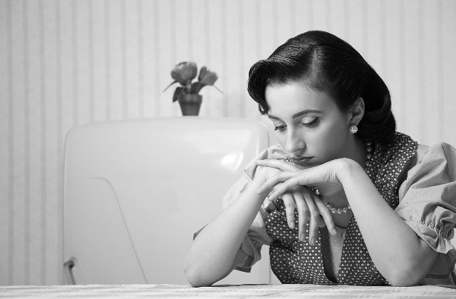 难以启齿的秘密，小姑父爱上了我，我该怎么办？