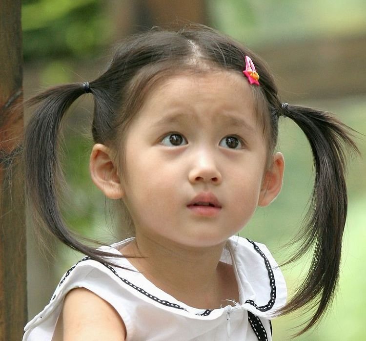 於书凝的啦啦资料：