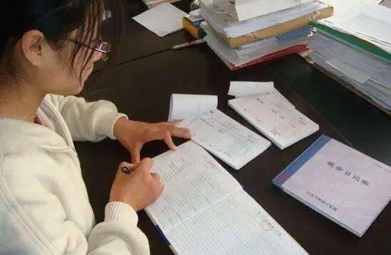 和儿子维持了8年的关系