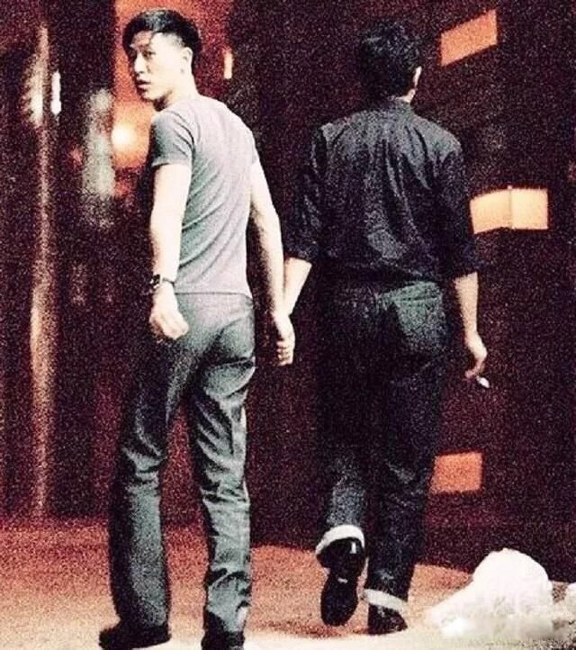 唐鹤德和张国荣发生过关系吗 同性恋的楷模