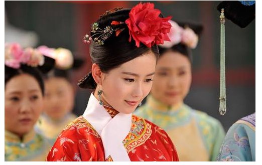 <宫锁心玉>和<步步惊心>到底是谁抄袭的谁?