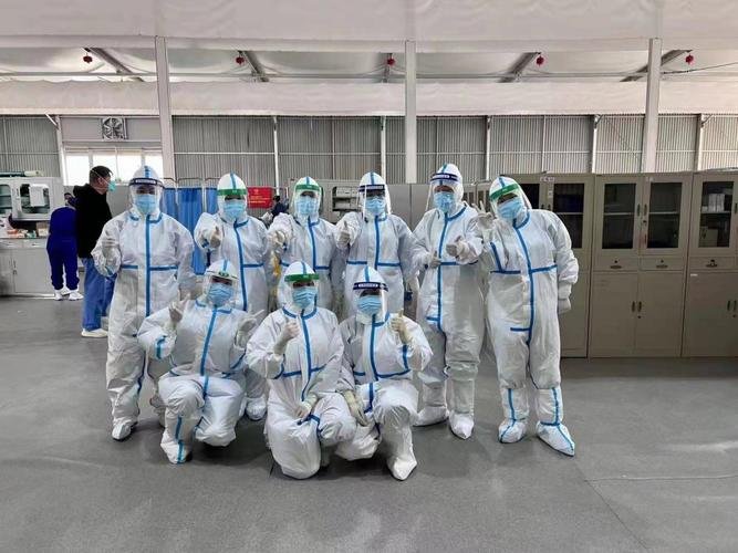 上海累计报告53万感染者，上海现在的疫情情况怎么样了？