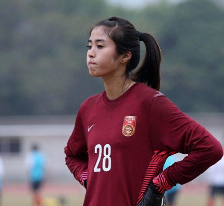 赵丽娜凸点；是不是可以帮帮我？