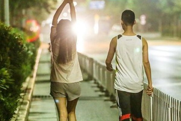 想成为一名陪跑师，是不是只需要身体素质好就可以了？