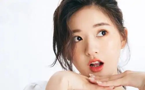 女明星带货报价单出炉,赵露思一条动态80万,其带货能力有多强?