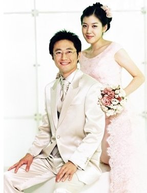 巴黎恋人朴信阳老婆