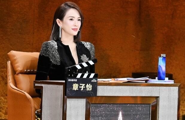 章子怡汪峰大几岁