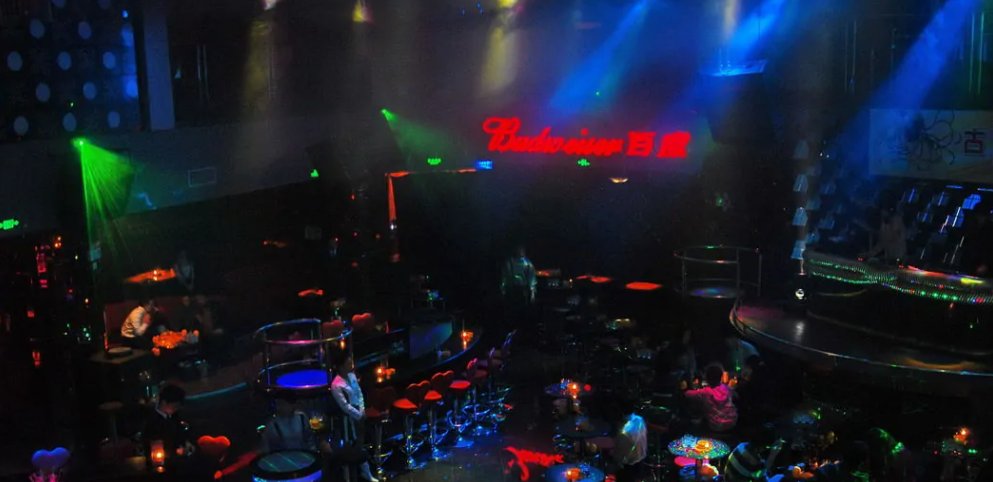 酒吧里少爷是什么意思？为什么叫少爷呀？