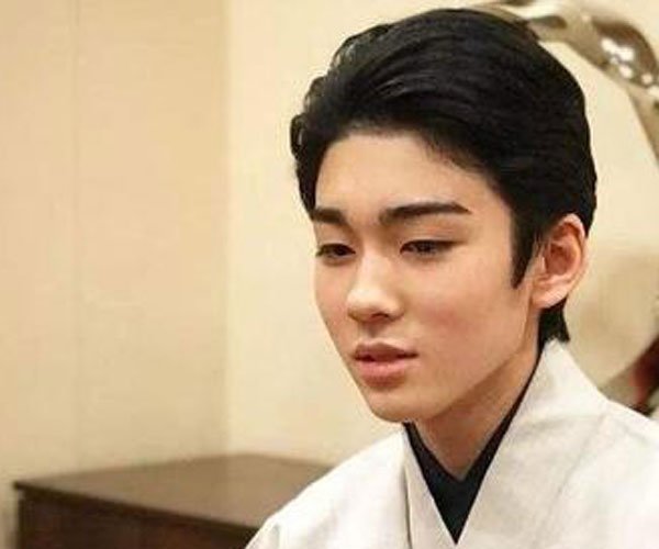 歌舞伎藤间斋妻子要求 听到后太多人选择避而远之