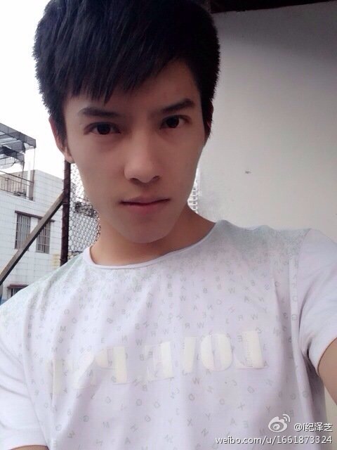 纪泽芝的自我描述