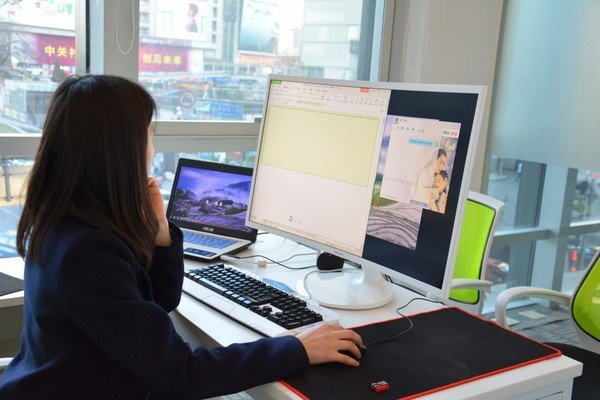 当一个颜值很高的程序员是怎样的一种体验？