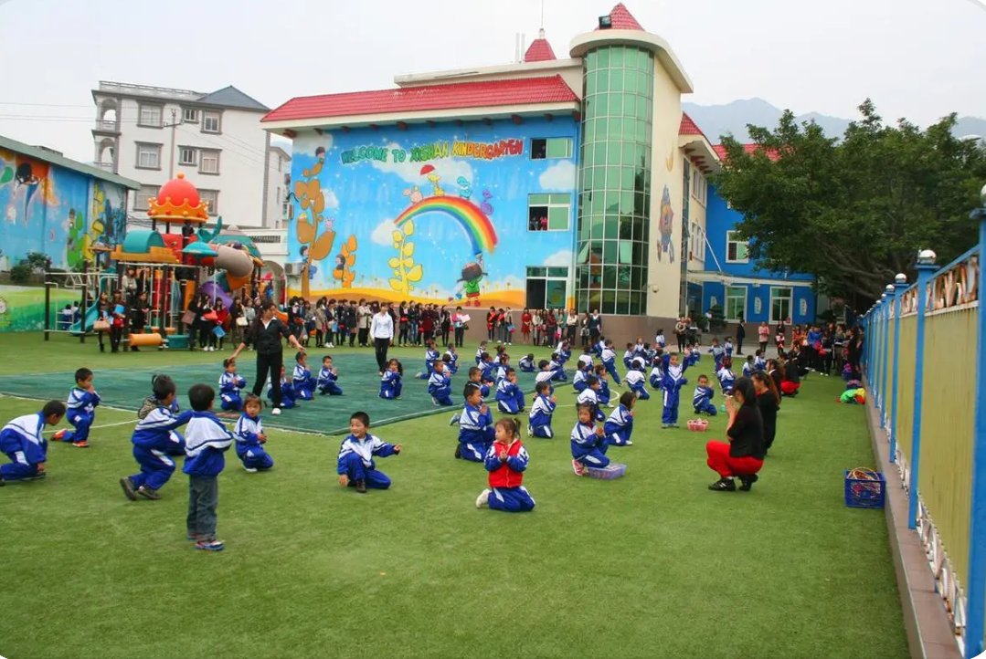 红太阳幼儿园为什么一夜搬走