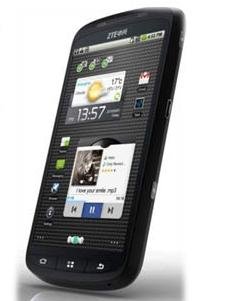 《北京青年》中何西使用手机的是中兴什么型号？如下图。