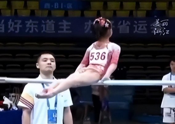 省运会体操比赛，嘉兴7岁女孩李恬芯斩获3金2银，冠军是如何培养出来的？