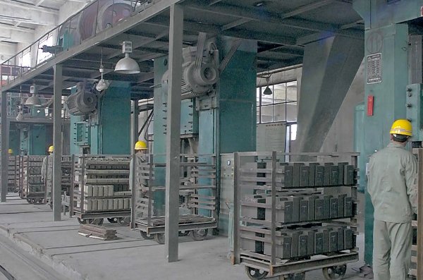 耐火浇注料公司