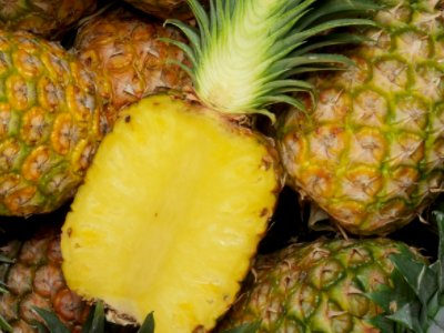 不懂就问多吃菠萝什么梗？