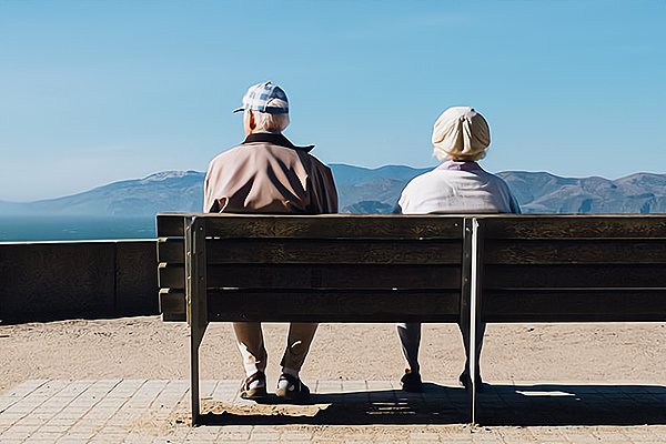 沂水警方通报男子将妻子砍伤致死,该名男子的作案动机是什么?