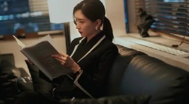 江疏影喊话许婕别卷了，《女士的法则》中许婕有多卷？