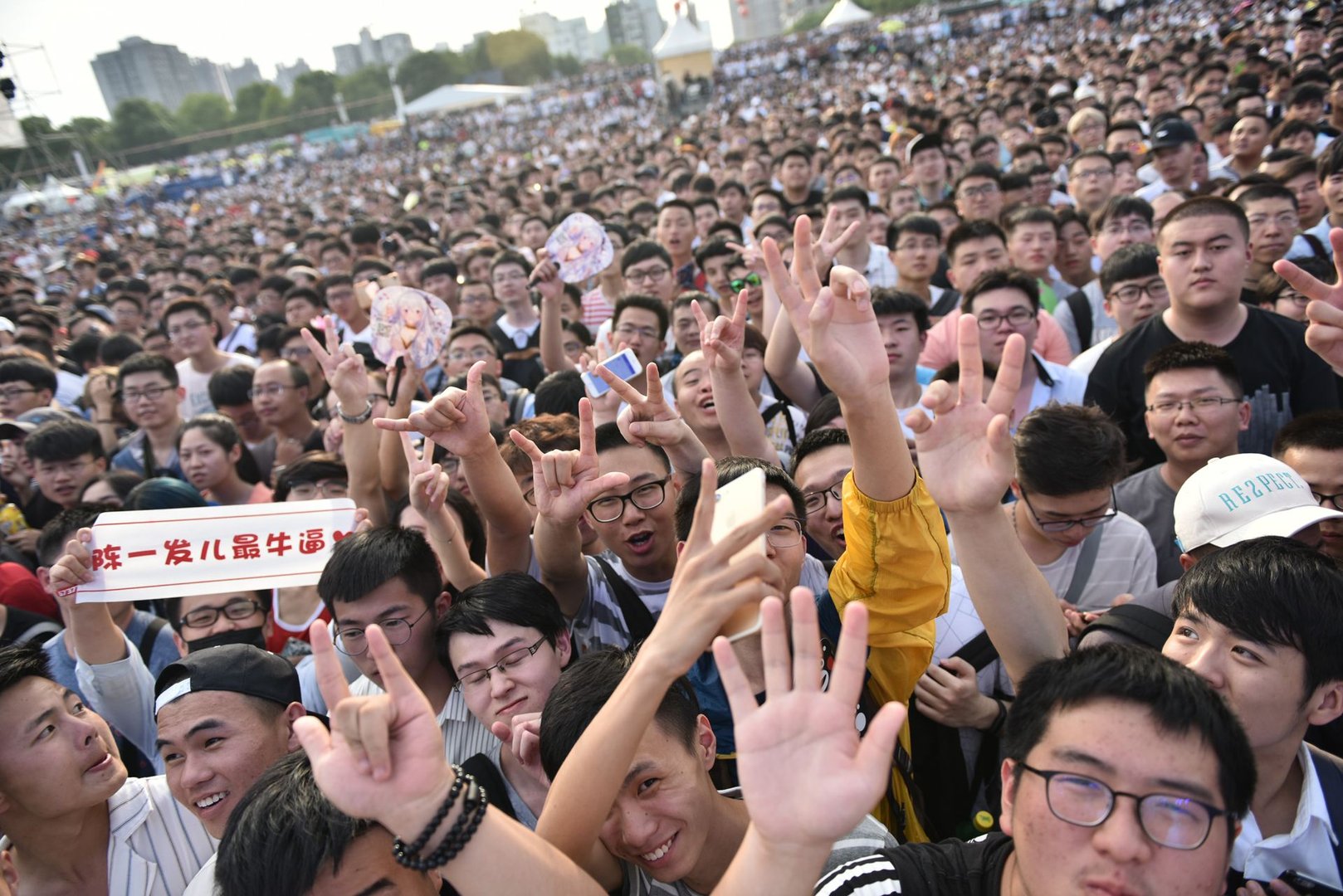 娱乐圈那家粉丝控评最厉害 ，哪家粉丝不敢惹？