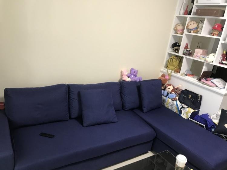 藏青色是什么颜色，和深蓝色一样不？